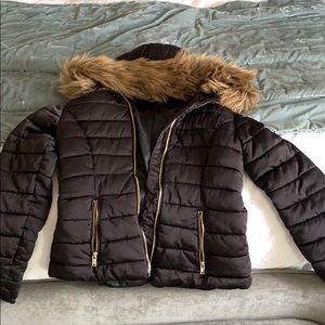 H&M puffy black faux fur hooded zip up jacket